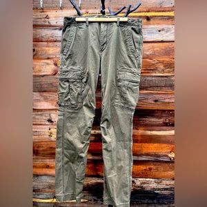 Gap cargo pants slim taper 36/32